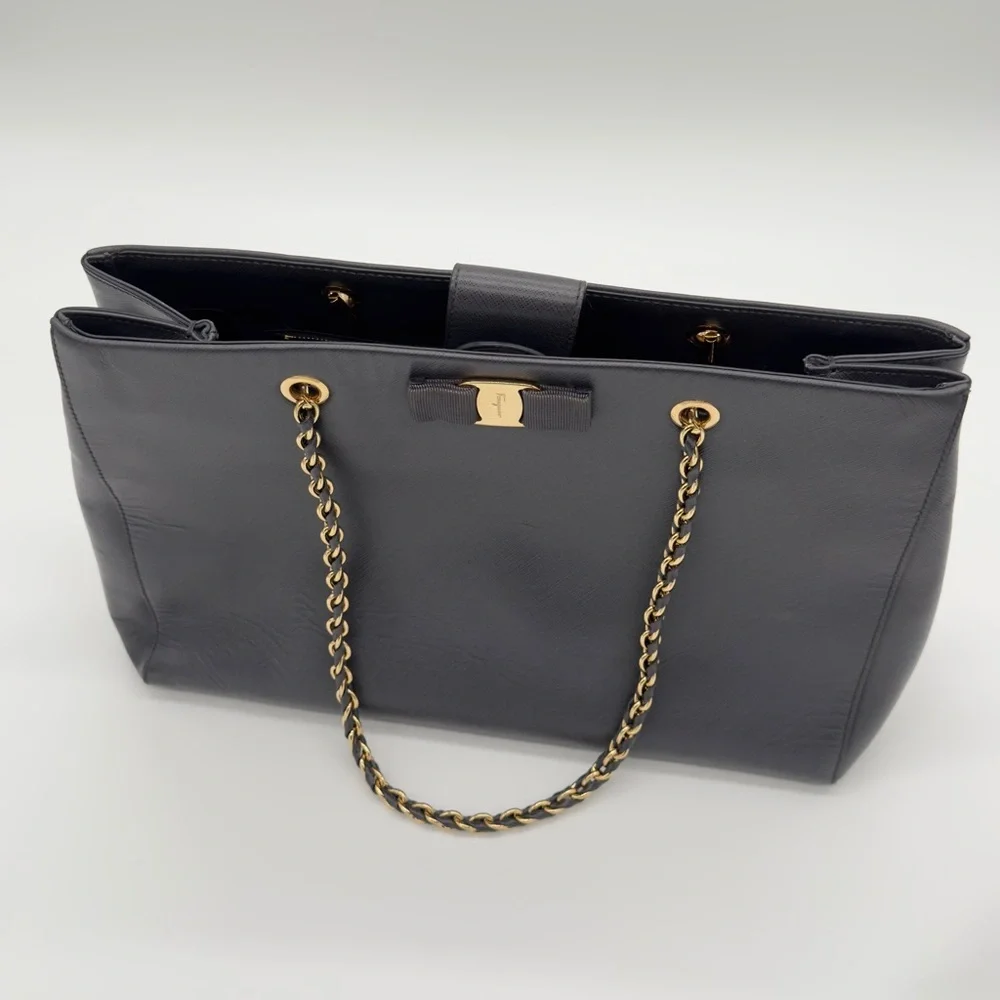 Salvatore Ferragamo Leather Chain Tote Bag Handbag Grey Gold - Picture 2 of 16